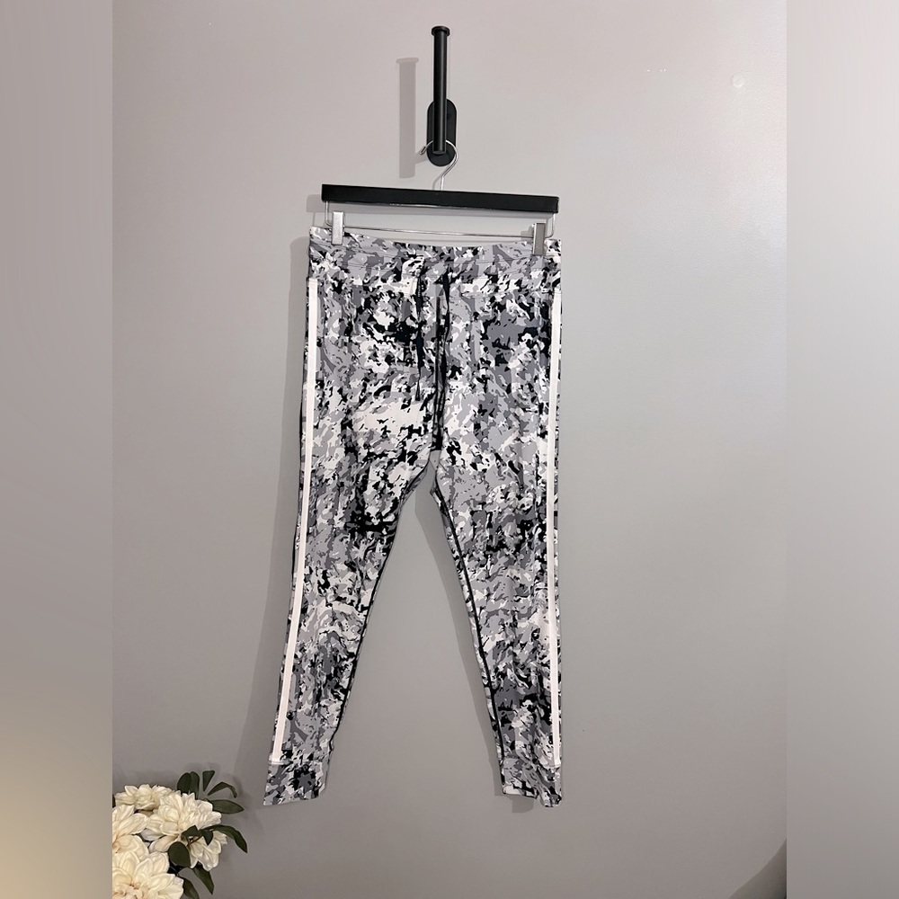 AVEC LES FILLES active workout Jogger leggings
